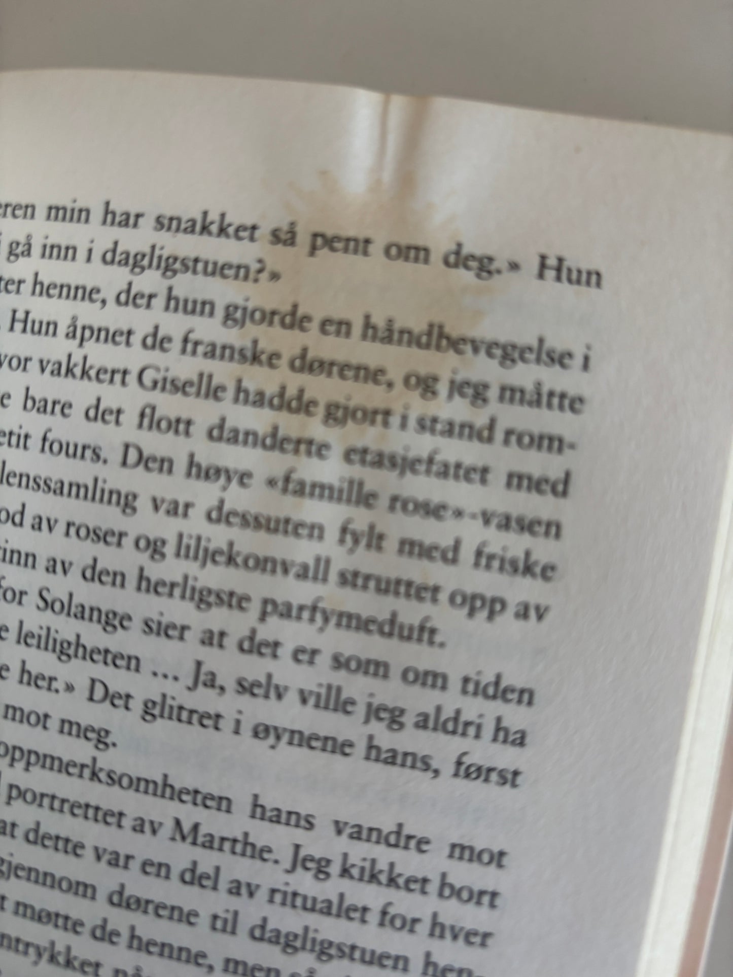 Richman, Alyson: Timer av fløyel