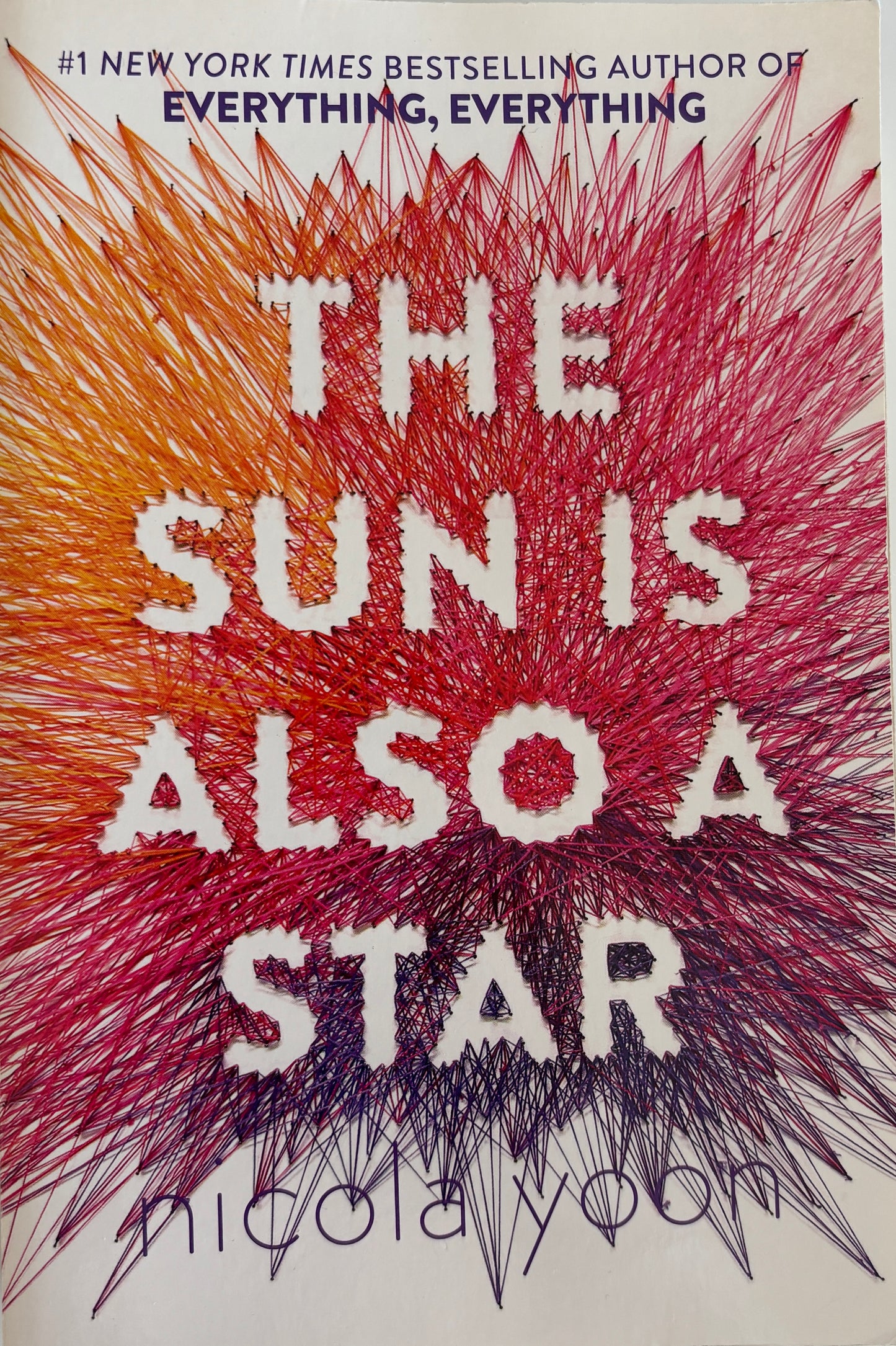 Yoon, Nicola: The sun is also a star
