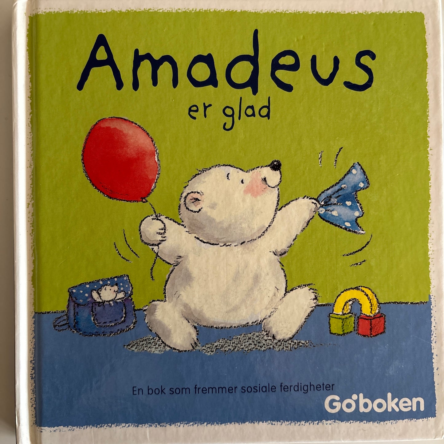 Goboken: Amadeus er glad