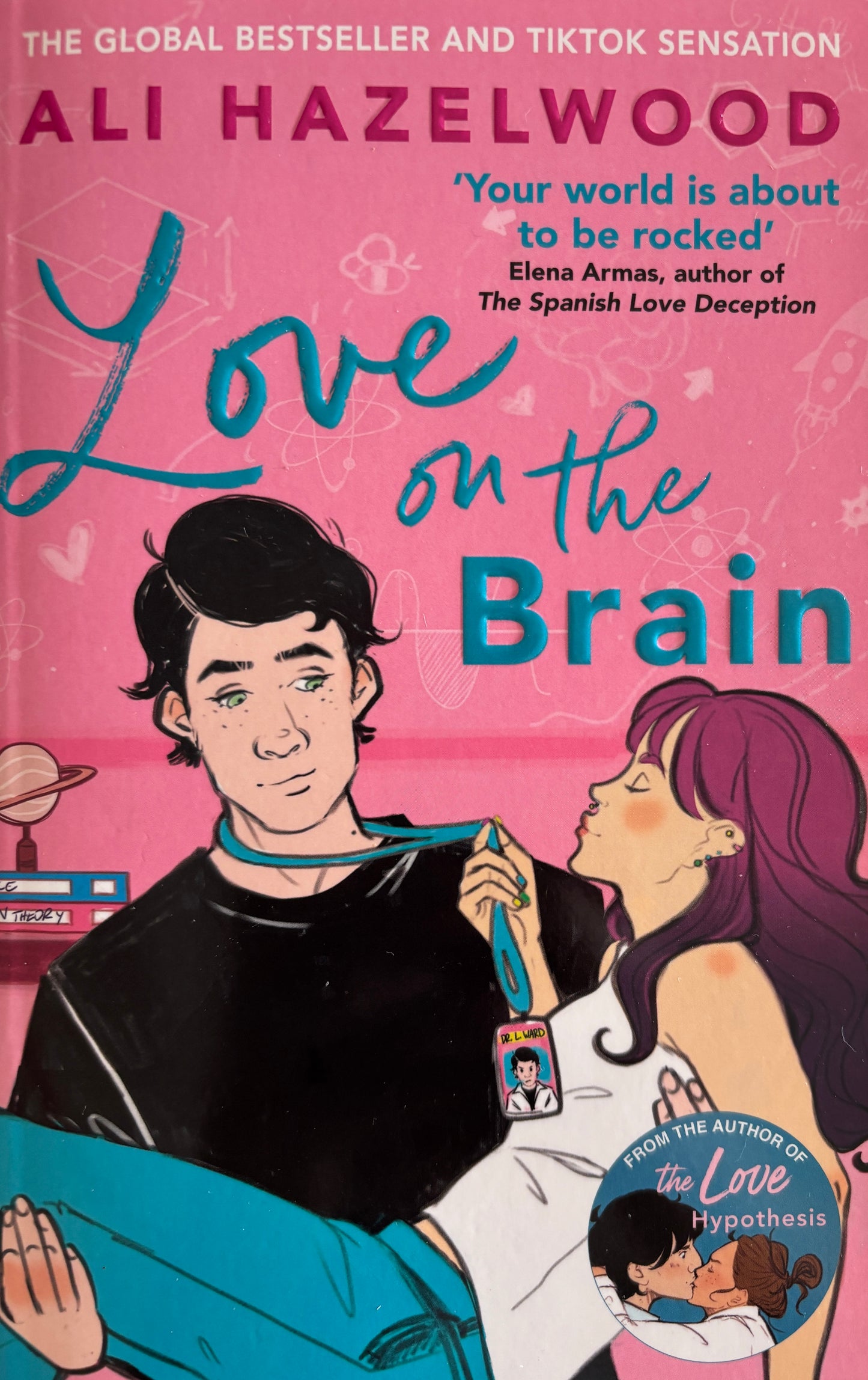 Hazelwood, Ali: Love on the brain