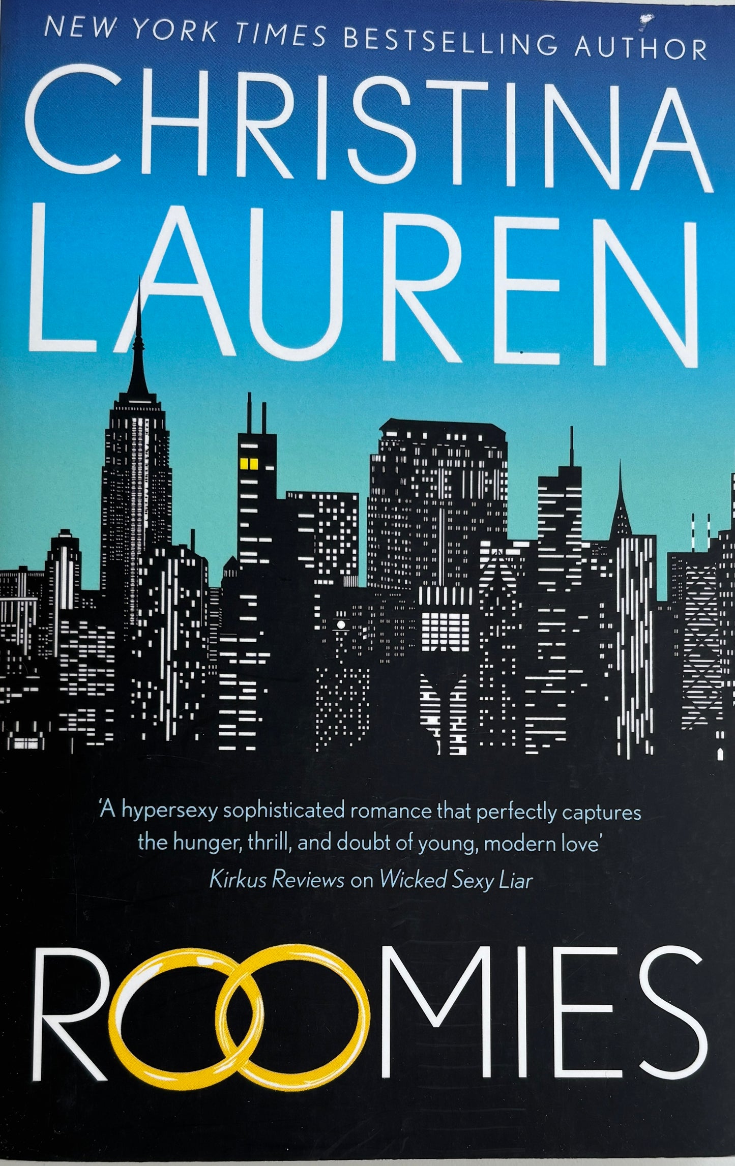 Lauren, Christina: Roomies