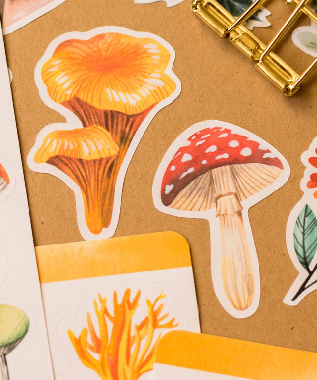 Klistremerkeark | Mushrooms
