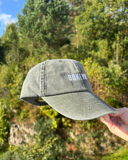 Brodert Caps | Boklykke | Olive