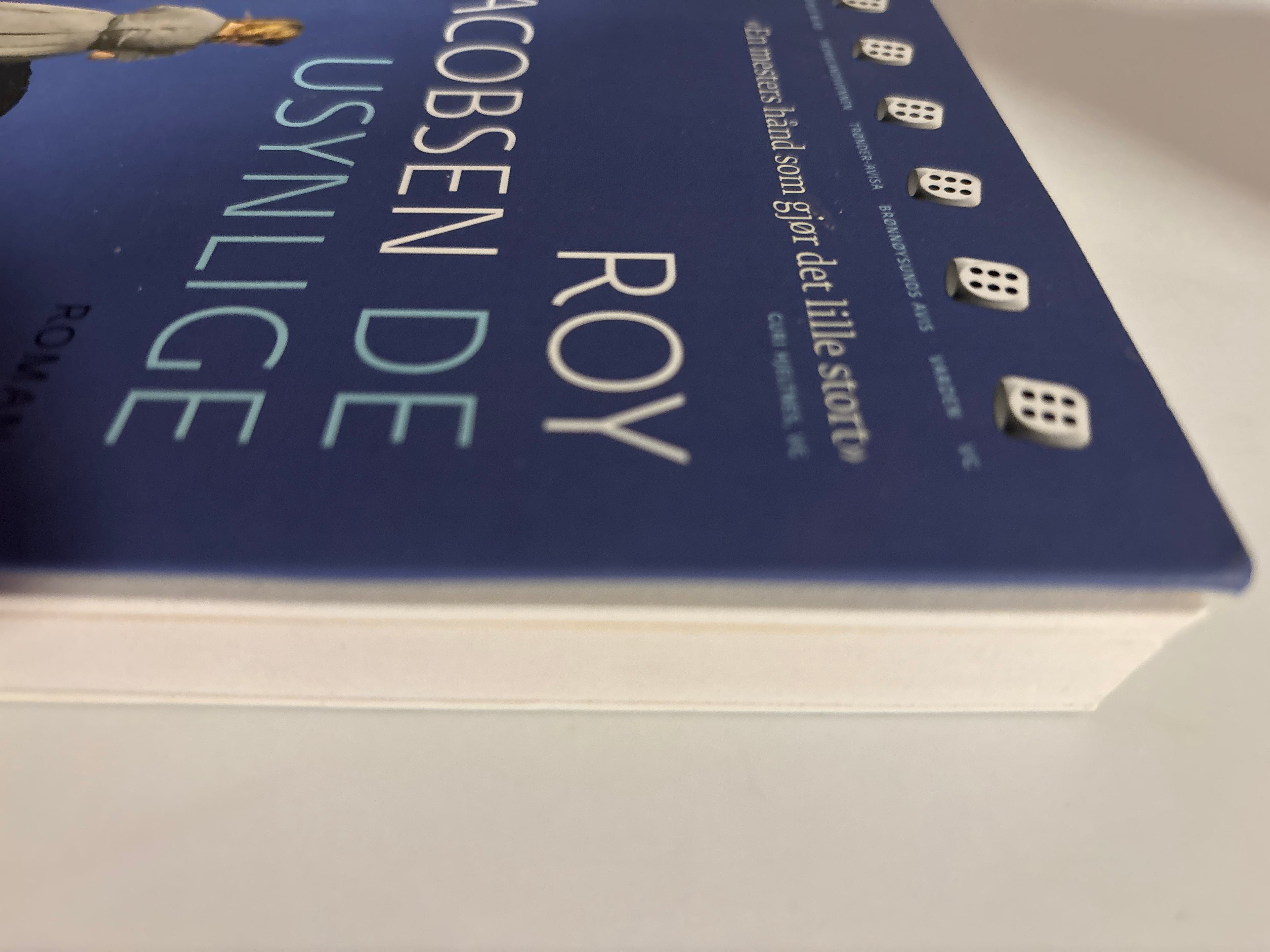 Jacobsen, Roy: De usynlige