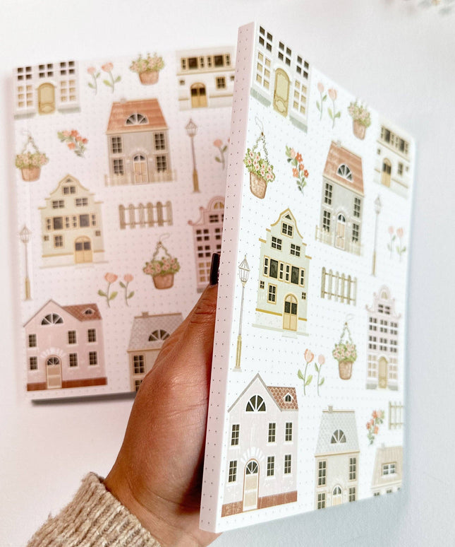 Dot Grid Notatbok | Cozy House