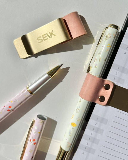 Pen Loop - oh so pink!