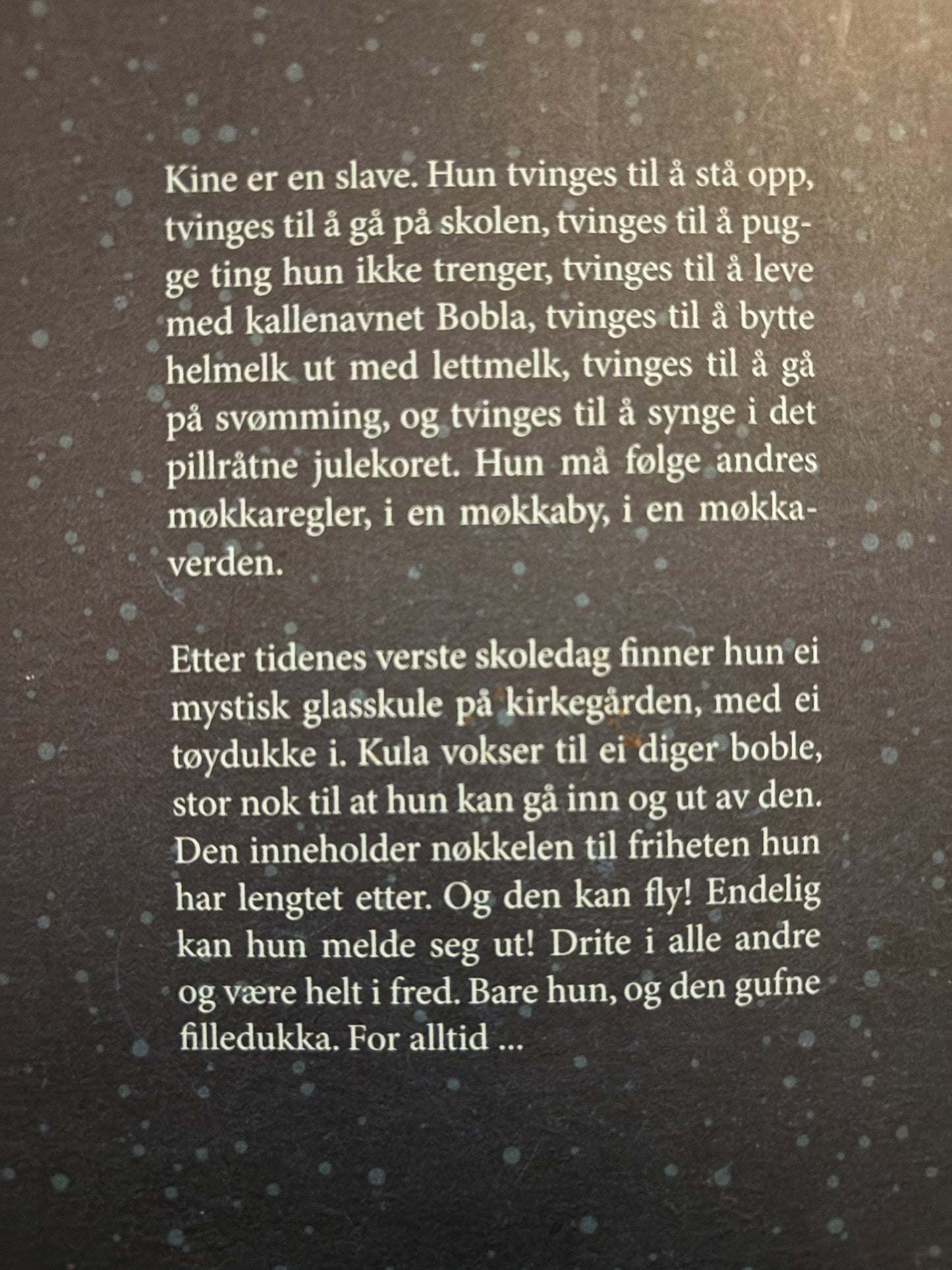 Pettersen, Siri: Bobla