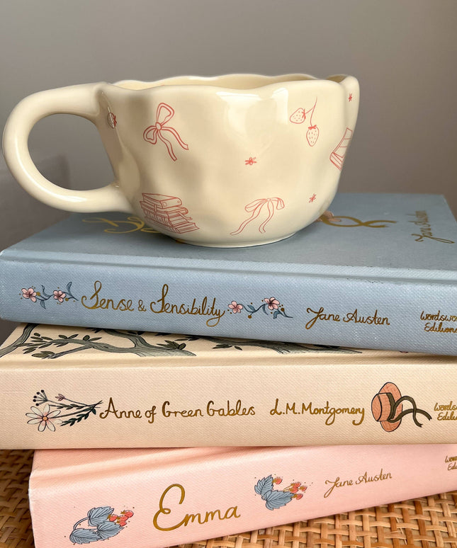 Bows and Books Mug: Yellow/Ivory Flowers