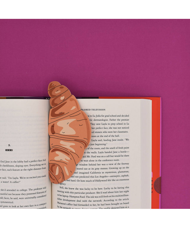 Bokmerke | 
Croissant (det er die cut!)