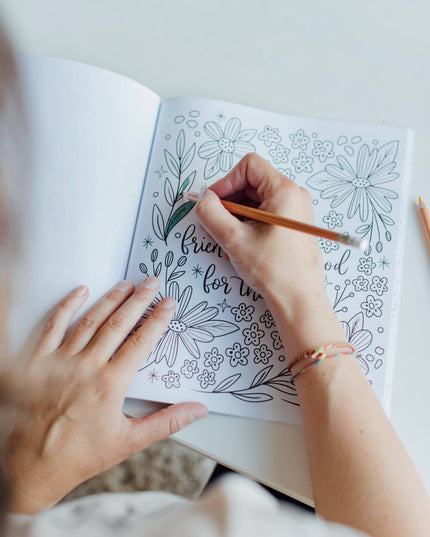 Coloring Faith: A Christian Coloring Book for Women | Kristen Fargeleggingsbok for Voksne