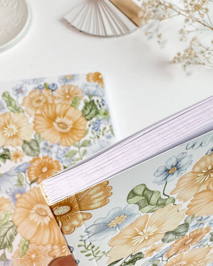 Dot Grid Notatbok | Light Botanical
