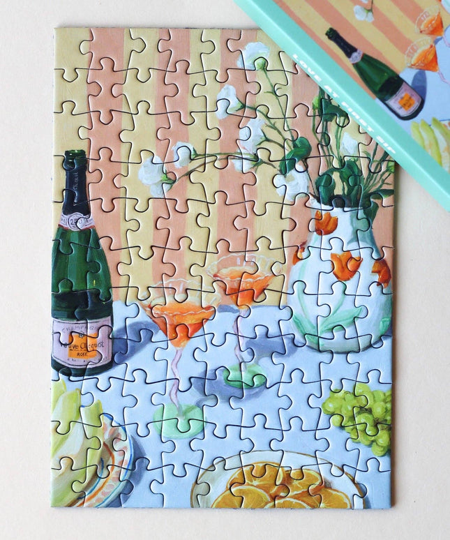 Love at First Sip Mini Puslespill, 99 Brikker