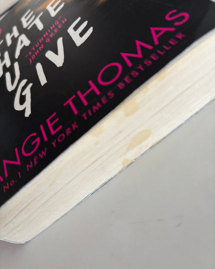 Thomas, Angie: The hate u give
