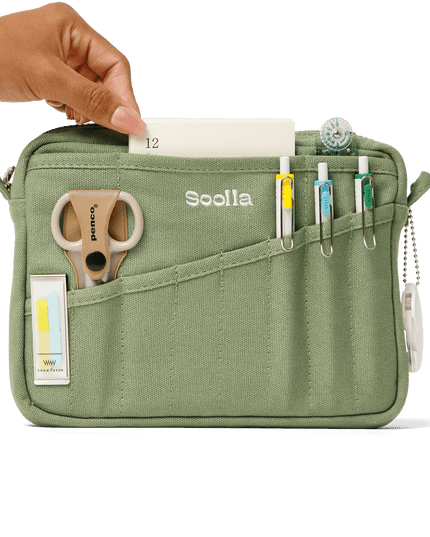 Forhåndsbestilling | Soolla® Studio Pouch, Becca Sands Edition | Hobbyveske