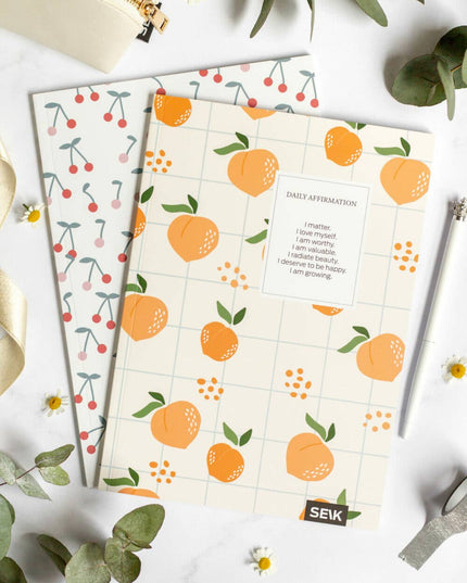Bullet Journal / Notatbok med Prikker | Peaches + Cherries