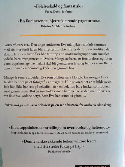 Harmel, Kristin: Boken med glemte navn