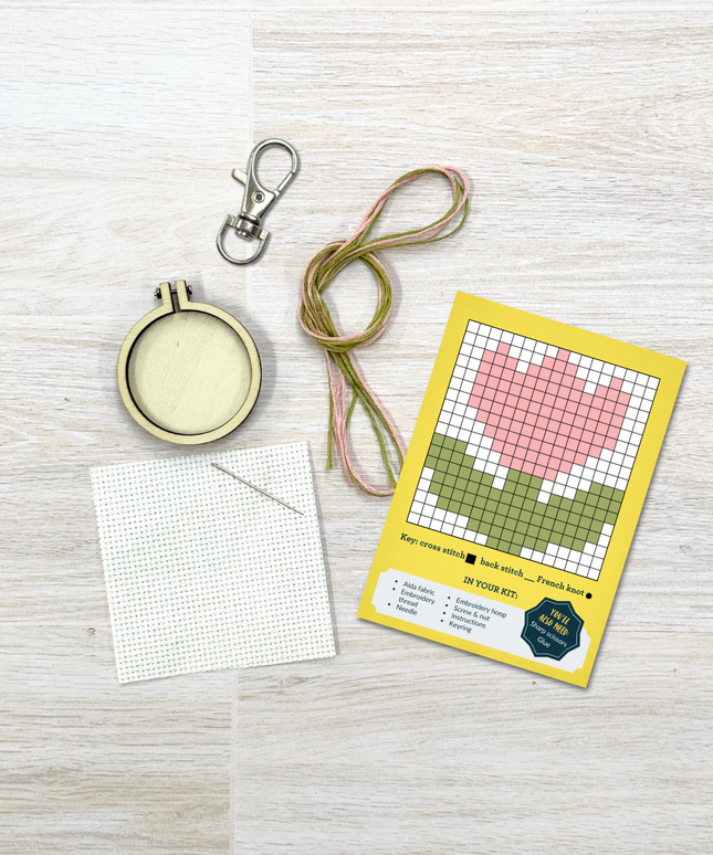 You're Blooming Lovely! Mini Matchbox Broderingssett