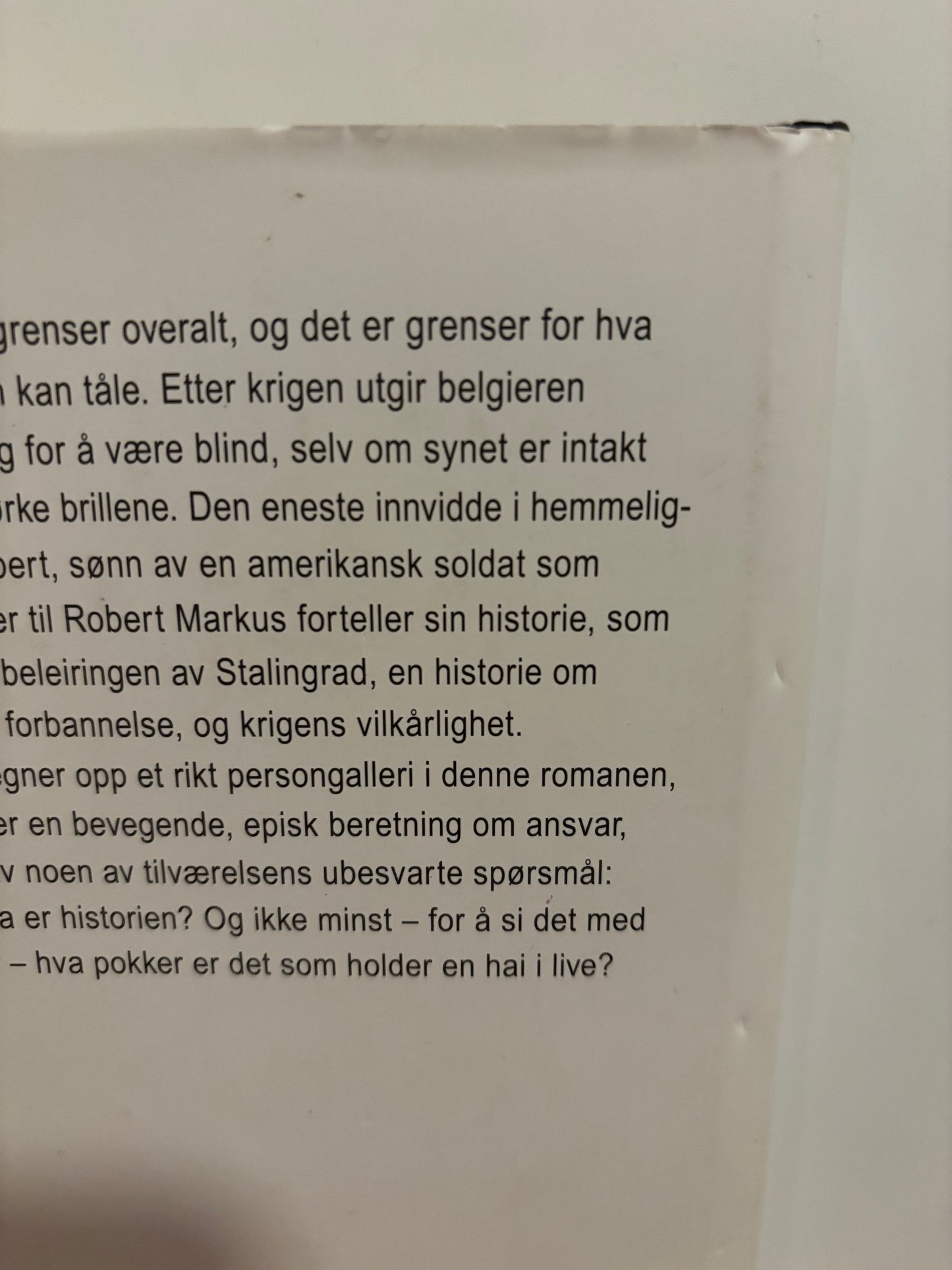 Jacobsen, Roy: Grenser