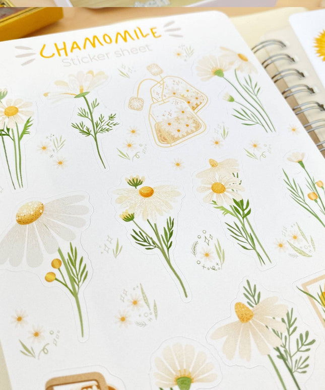 Klistremerkeark | Chamomile & Sunflower | Sett Med 2 Klistremerkeark