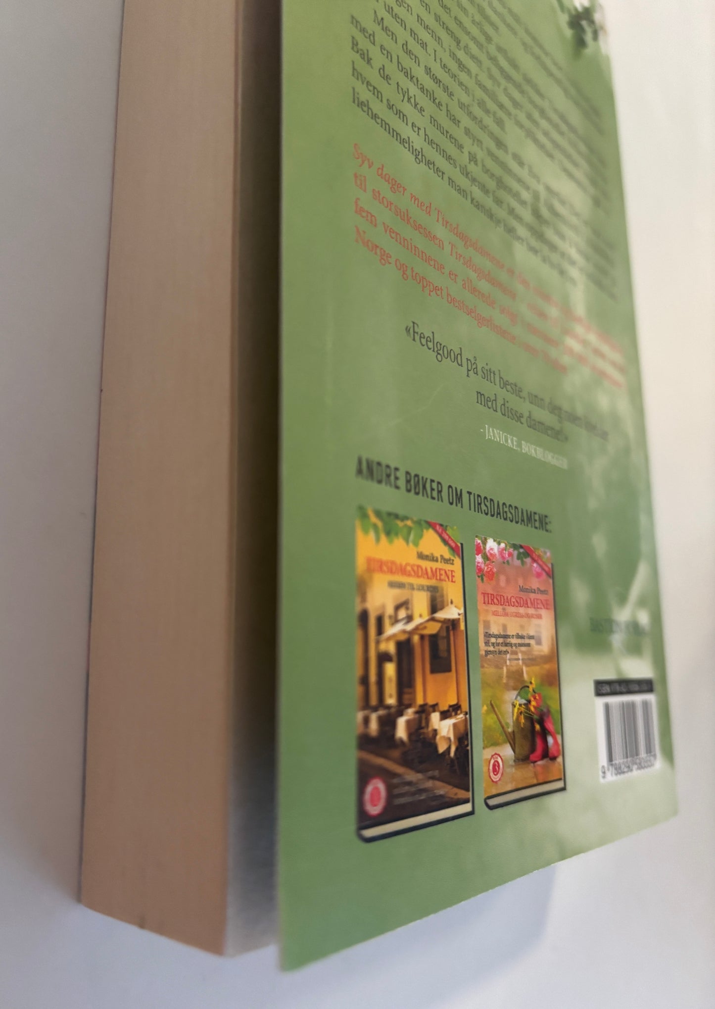 Peetz, Monika: Syv dager med tirsdagsdamene