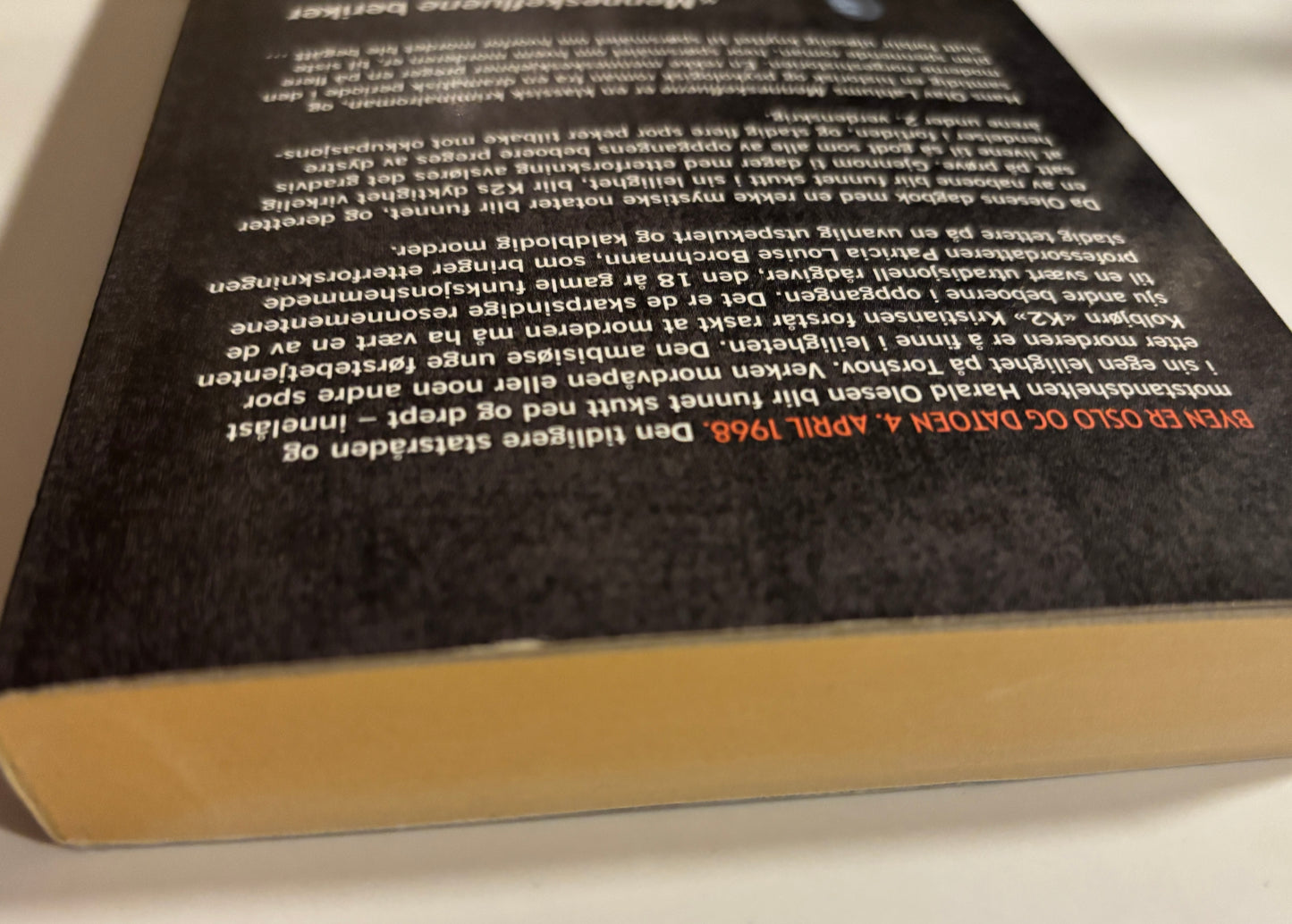 Lahlum, Hans Olav: Menneskefluene