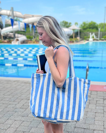 The Bookish Beach Bag: Blue/Beige