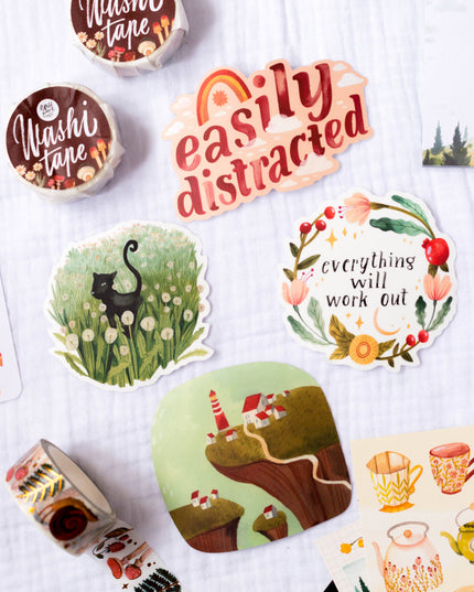Vinyl Klistremerke | Easily Distracted