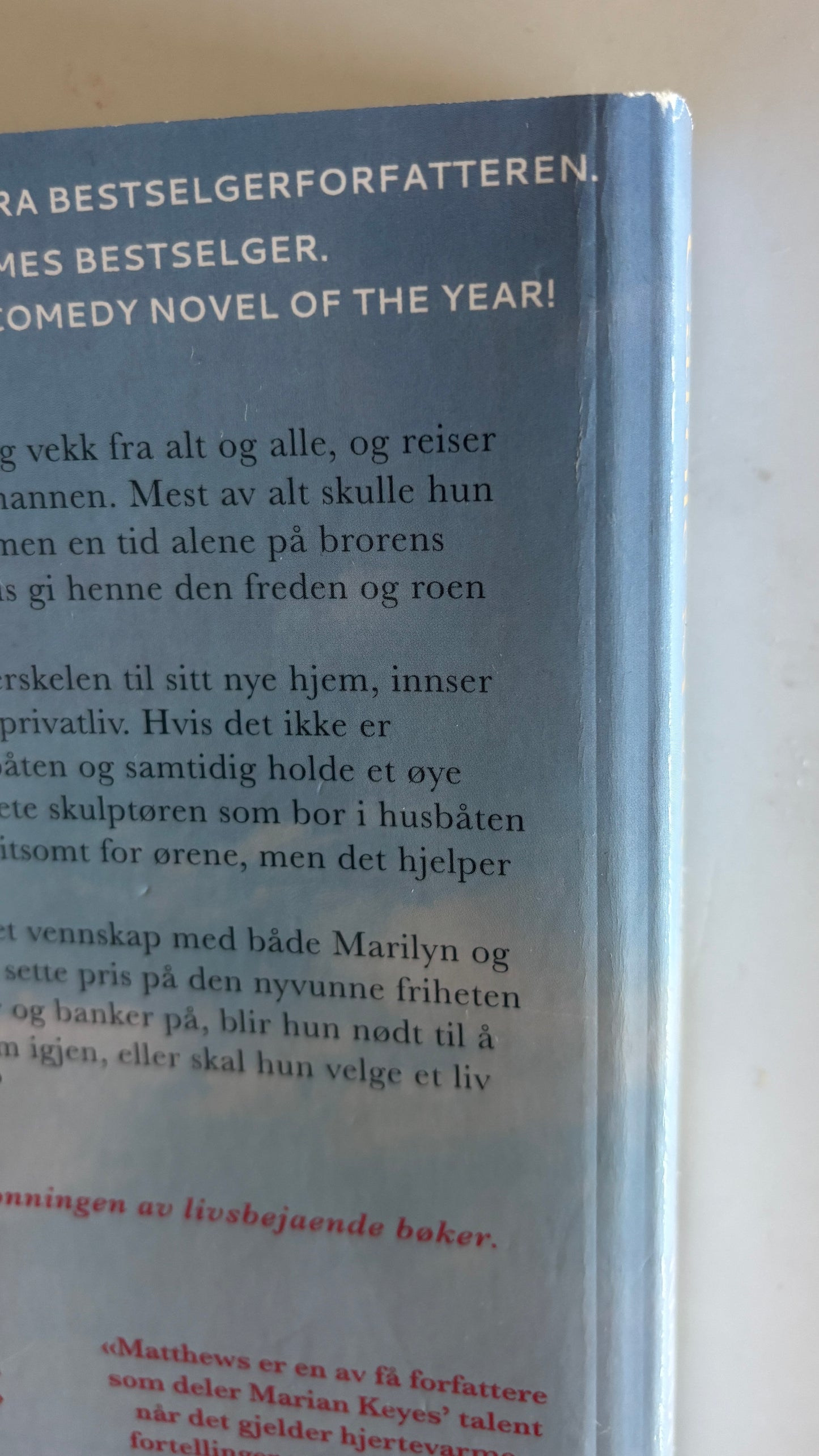 Matthews, Carole: Solskinn og havbris