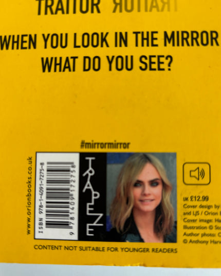 Delevingne, Cara: Mirror, mirror