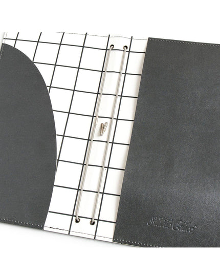 Forhåndsbestilling: Traveler's Notebook Cover | Notatbokcover i Vegansk Skinn | Charcoal Gray