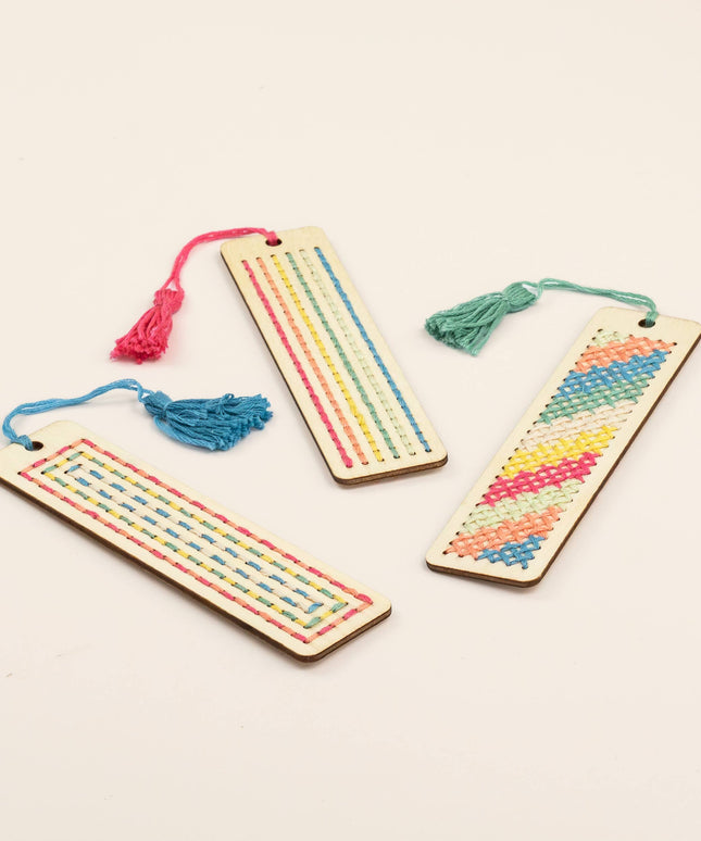 DIY Bokmerke | Lag Ditt Eget Broderte Bokmerke For Barn