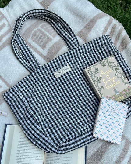 The Everything Bag: Cranberry