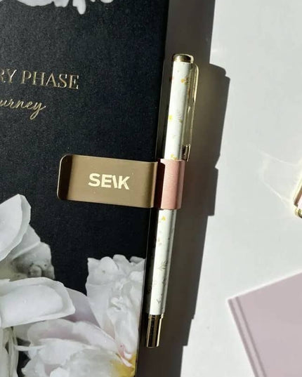 Pen Loop - oh so pink!