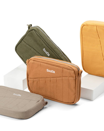 Forhåndsbestilling | Soolla® Studio Pouch | Sangria | Veske for Skrivesaker