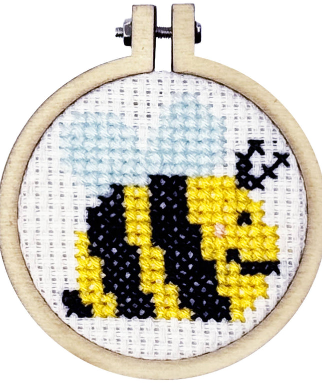 Bee Yourself! Mini Matchbox Broderingssett