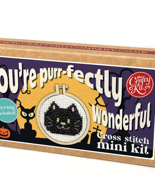 You're purr-fect! Mini Matchbox Broderingssett