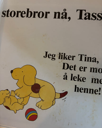 Tassen får en søster - Eric Hill
