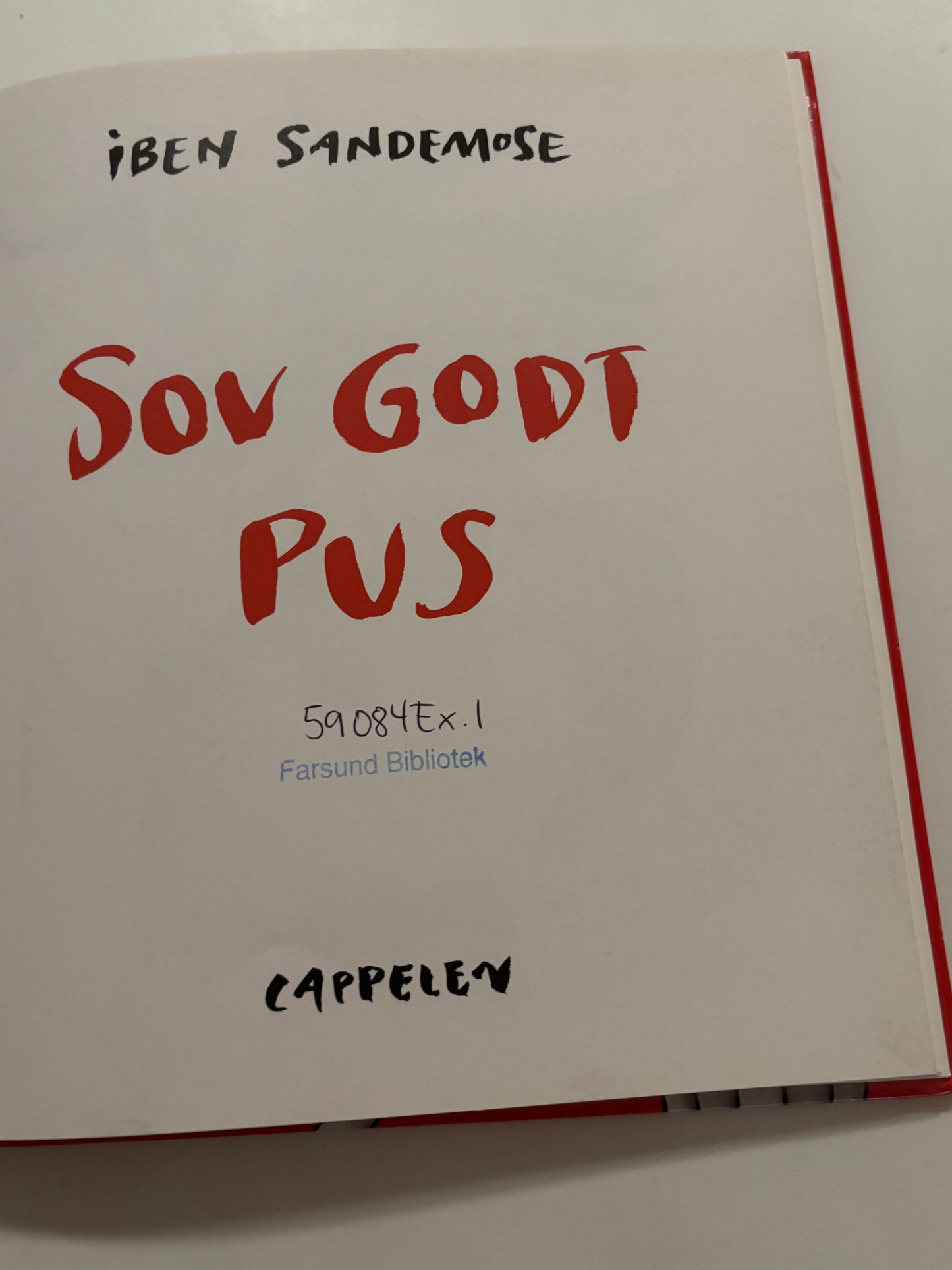 Sandemose, Iben: Sov godt Pus