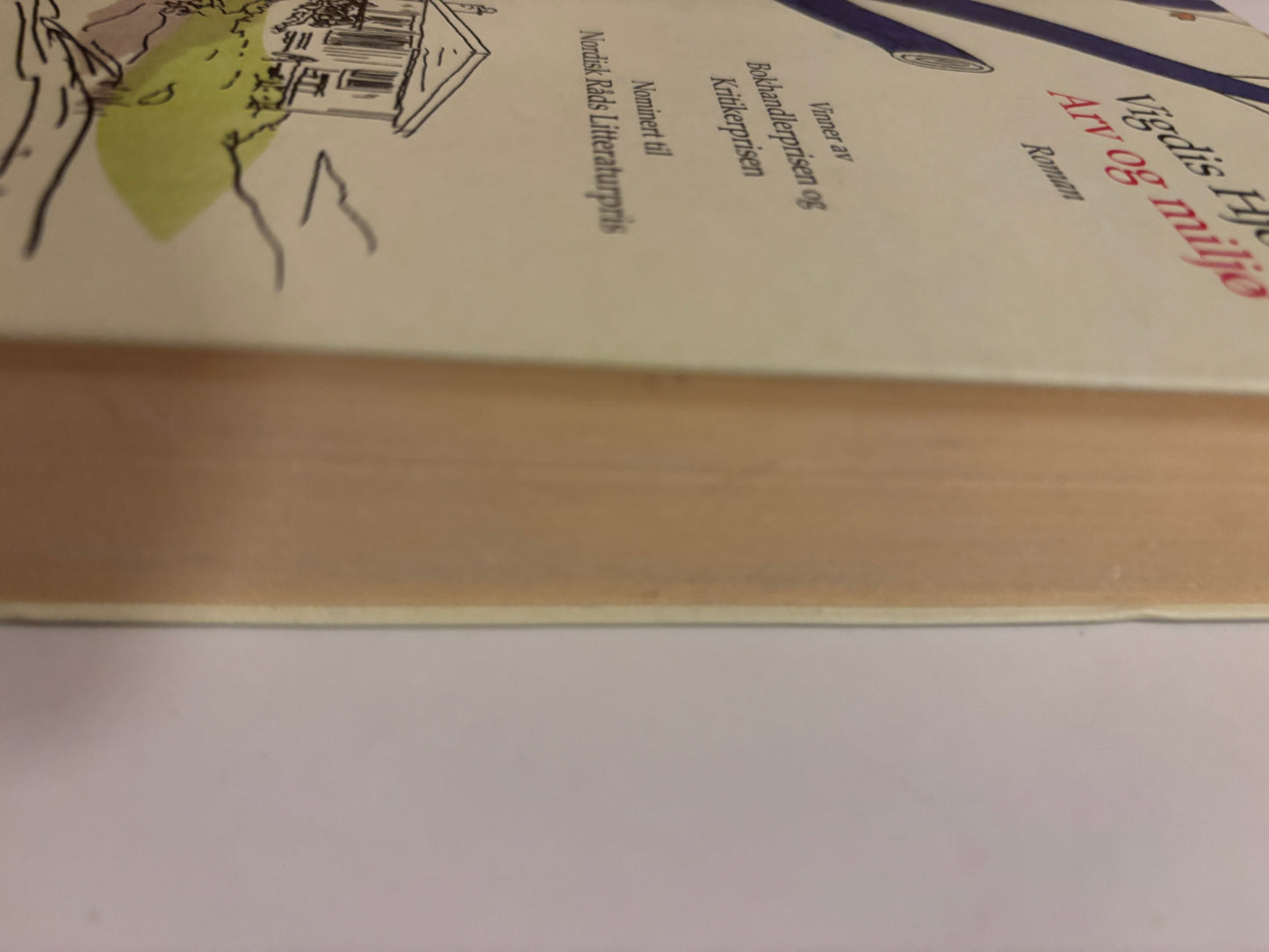 Hjorth, Vigdis: Arv og miljø