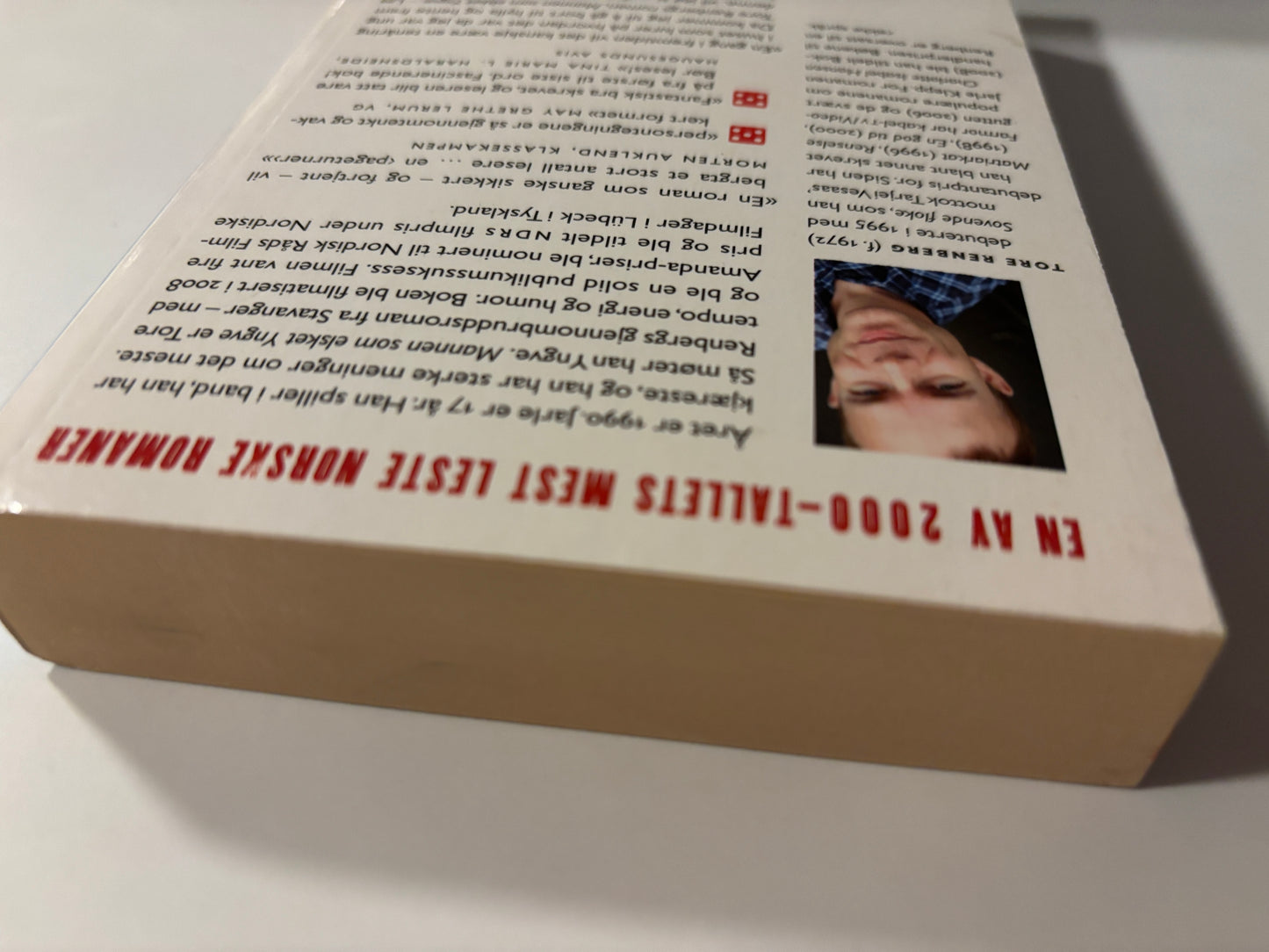 Renberg, Tore: Mannen som elsket Yngve