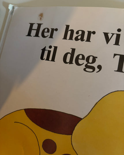 Tassen får en søster - Eric Hill