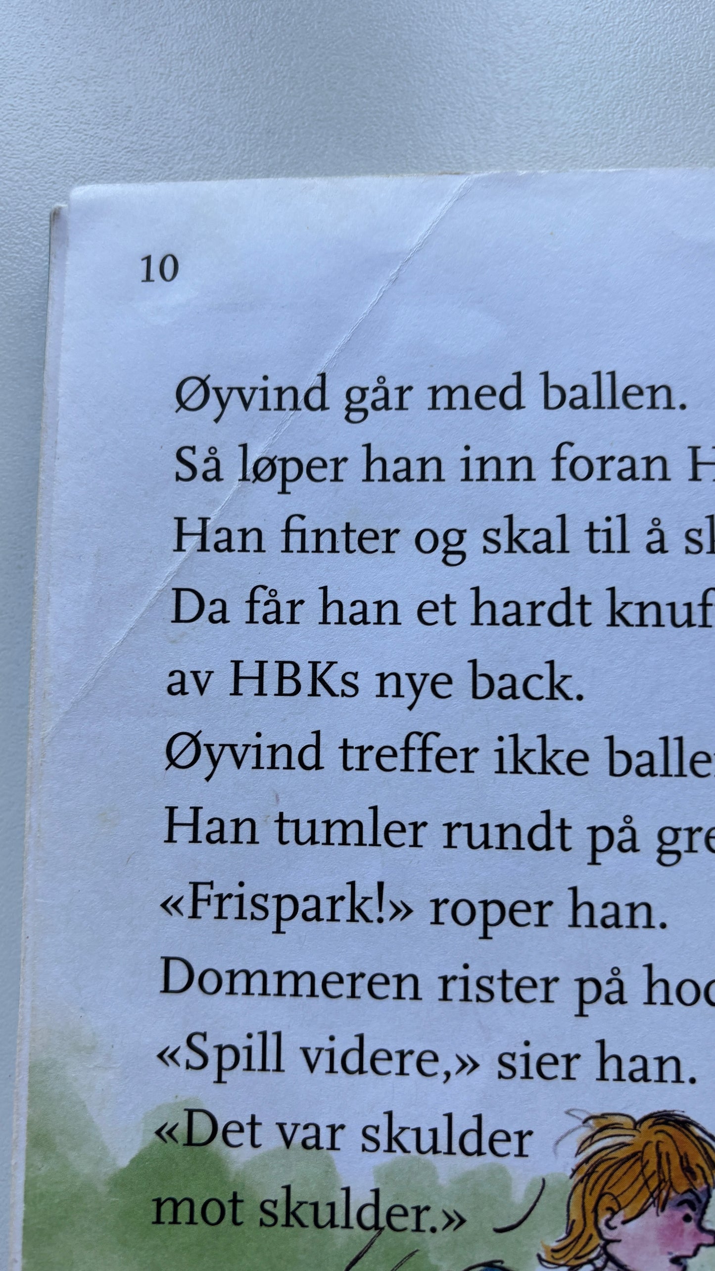 Jensen, Jørn: Kasper spiller realt