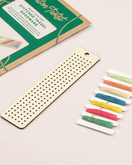 DIY Bokmerke | Lag Ditt Eget Broderte Bokmerke For Barn