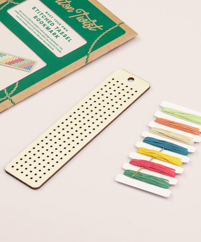 DIY Bokmerke | Lag Ditt Eget Broderte Bokmerke For Barn