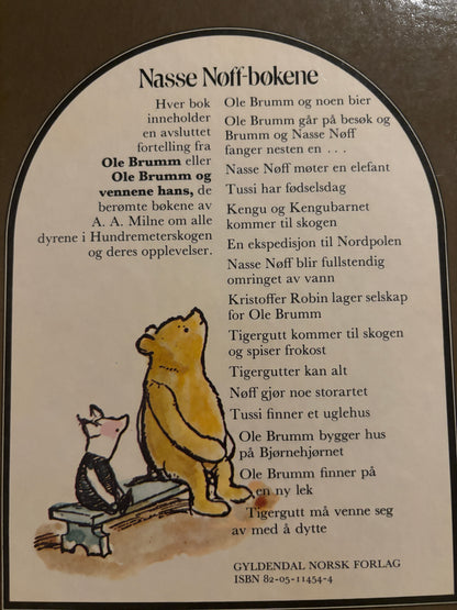 Milne, A. A: Tigergutt må venne seg av med å dytte