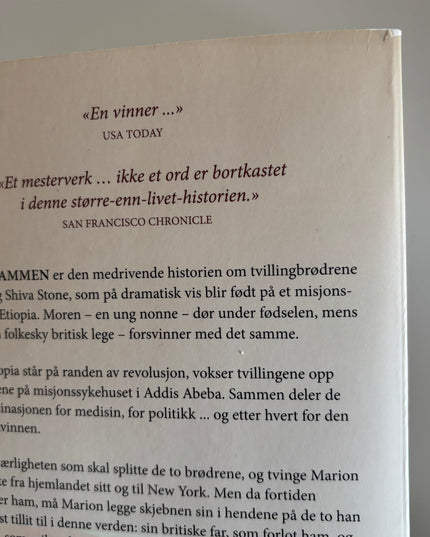 Verghese, Abraham: Alene sammen