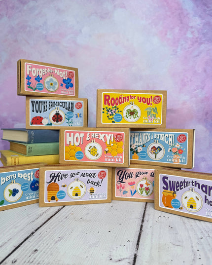 You Grow Girl! Mini Matchbox Broderingssett