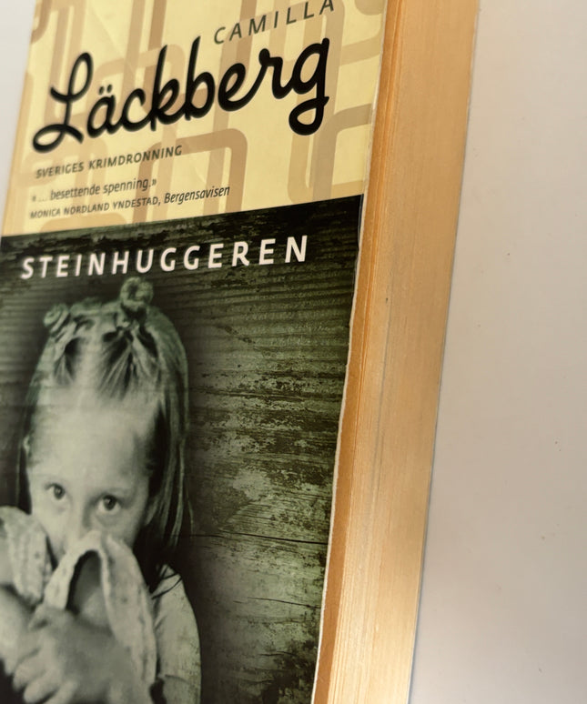 Lackberg, Camilla: Steinhuggeren