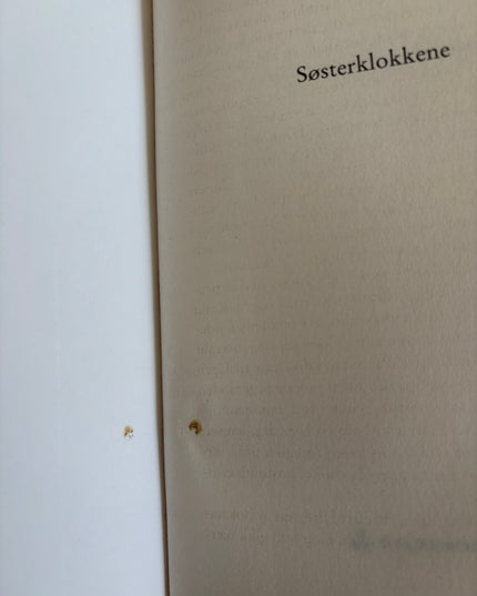 Mytting, Lars: Søsterklokkene