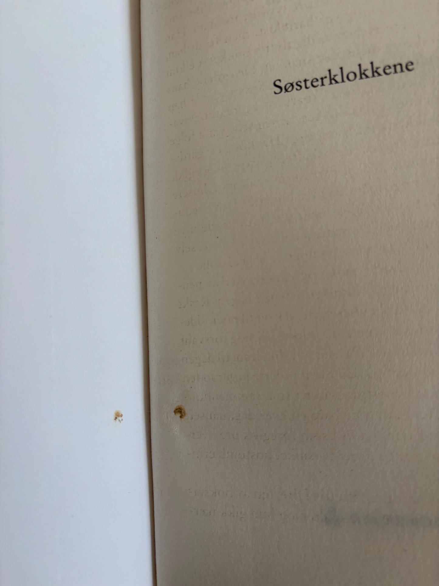 Mytting, Lars: Søsterklokkene